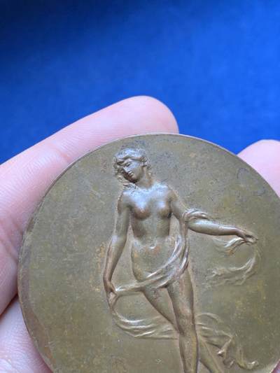 《竞宝斋》第429场 周日，周一，周二 3场连拍 （全场包邮） 《舞蹈者》纪念铜章 67.2克 50mm 丰饶角铜标