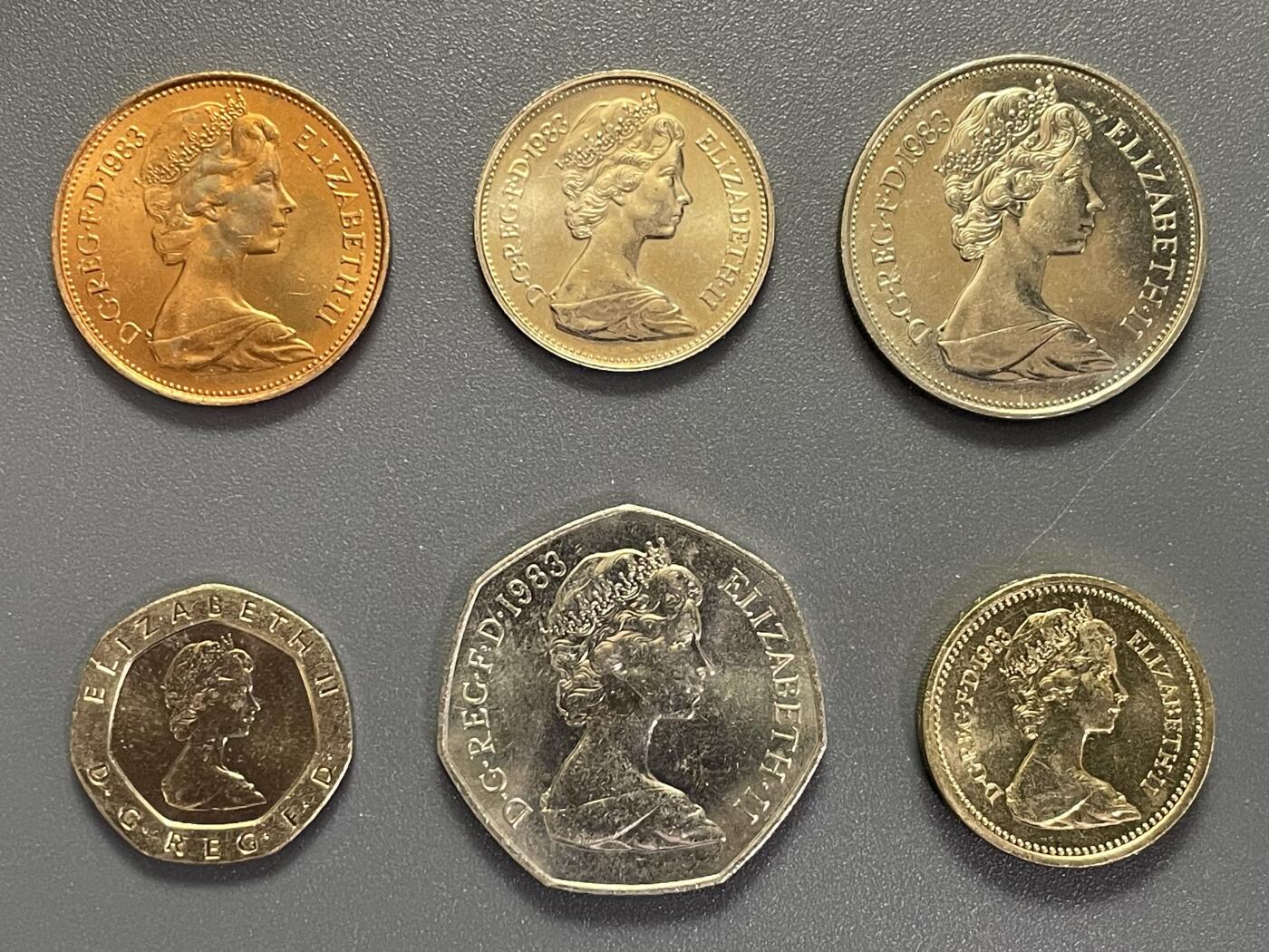 回流1019 英国🇬🇧1983年精制套币6枚