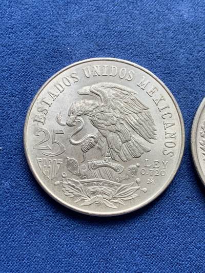 《竞宝斋》第429场 周日，周一，周二 3场连拍 （全场包邮） 两枚一组 墨西哥银币 1968年奥运纪念25比索+1978年革命领袖100比索银币