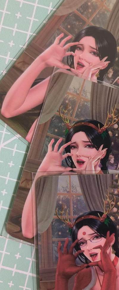 C先生卡牌 第14期 《神州百花谱》《Art系列》《人间传》持续收拍品中... - 【彩闪】嘎嘎鸭《圣诞礼物》三渐变 艺术卡