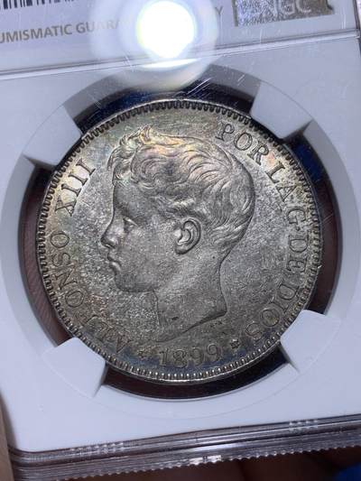 《竞宝斋》第429场 周日，周一，周二 3场连拍 （全场包邮） NGC MS62 西班牙1899年阿方索少年头5比塞塔 银币 五彩包浆美轮美奂 不容错过