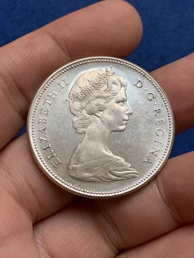 《竞宝斋》第429场 周日，周一，周二 3场连拍 （全场包邮） 加拿大1967年建国百年大雁1元银币