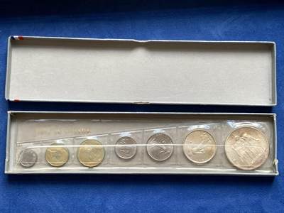 《竞宝斋》第429场 周日，周一，周二 3场连拍 （全场包邮） 法国 1965年 7枚套币 原盒 含10法郎大力神及5法郎播种女神两枚银币 币可取出 细节见图