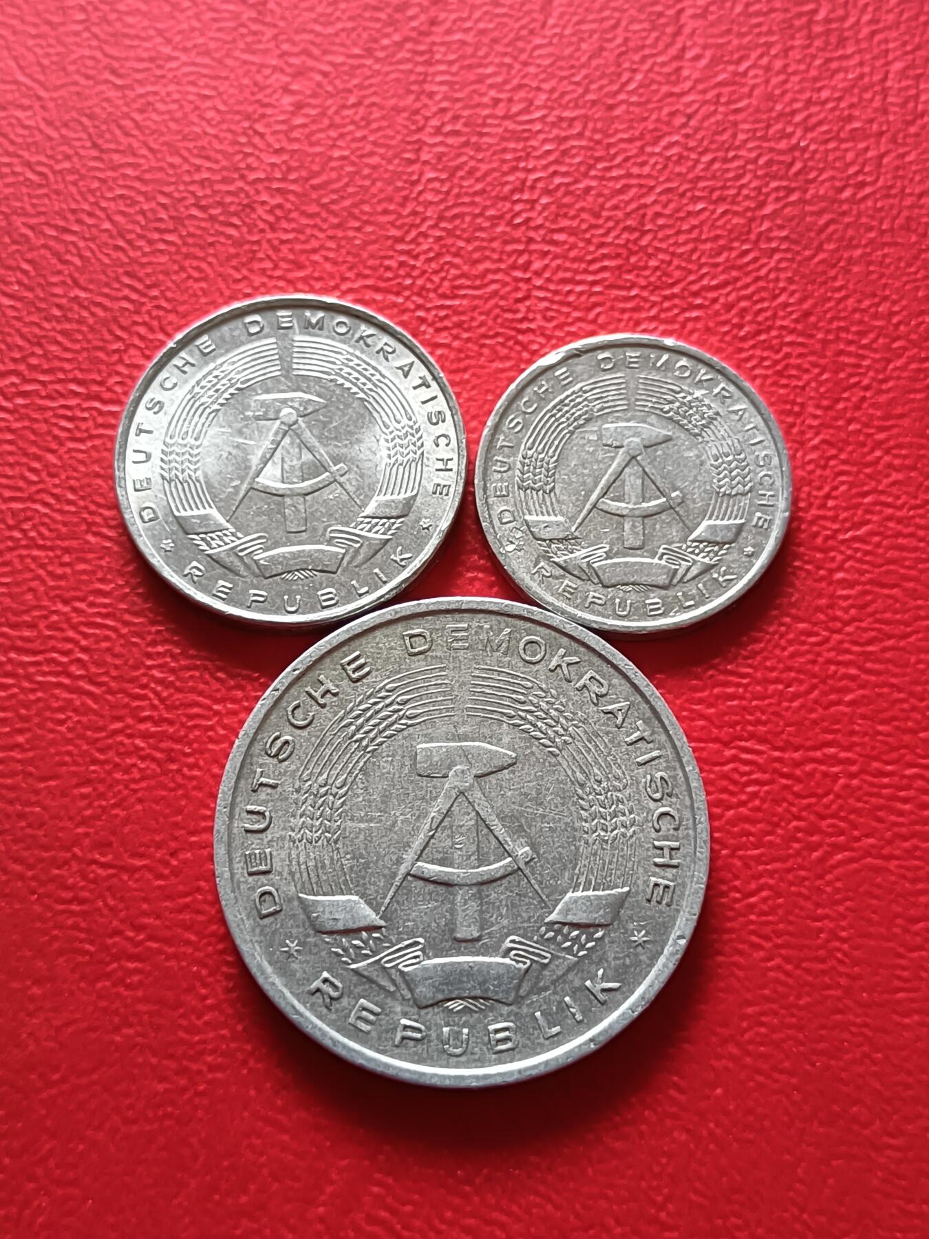 【云涧收藏】第七十二场 民主德国60年代3枚