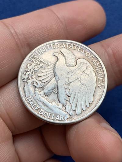 《竞宝斋》第429场 周日，周一，周二 3场连拍 （全场包邮） 美国1942年行走女神50分银币