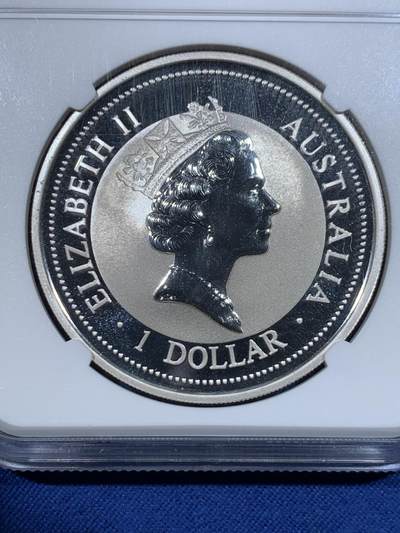 《竞宝斋》第429场 周日，周一，周二 3场连拍 （全场包邮） NGC MS69 澳大利亚1997年1元银币 1盎司翠鸟纯银银币 镶嵌0.5g龙金印