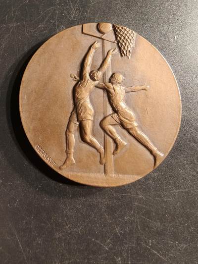 老王徽章第157期 - 法国篮球大铜章    直径50mm.   重量58g.     高浮雕