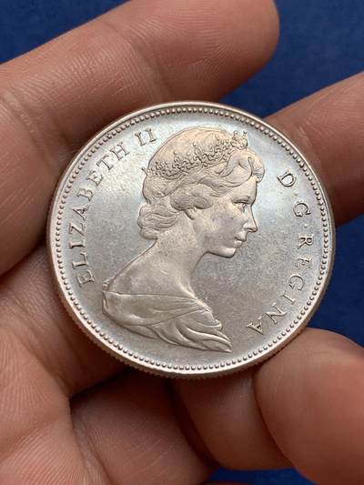 《竞宝斋》第429场 周日，周一，周二 3场连拍 （全场包邮） 加拿大1967年建国百年大雁1元银币