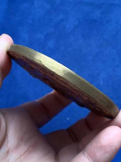 《竞宝斋》第429场 周日，周一，周二 3场连拍 （全场包邮） 人马造型 纪念章  266.9克 82mm 线条粗狂 高浮雕 大直径 重量达到了半斤