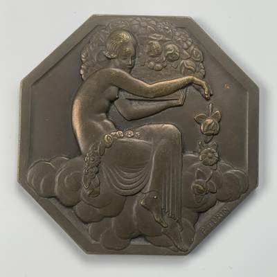 掌中浮雕-藏着的欧洲第038场 - 1925年法国世博会花神八角铜章，大师Turin作品，对边60mm，重91.2g