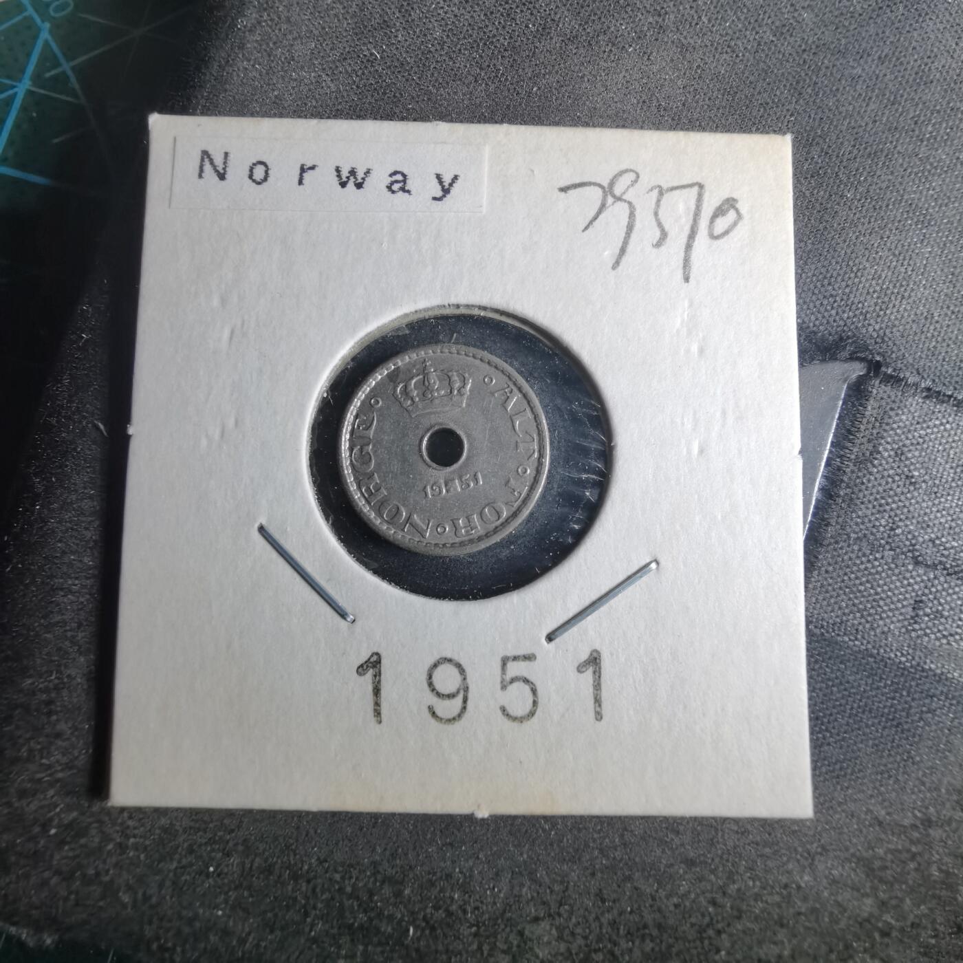 沼泽如烟--第879场 挪威1951年10欧尔