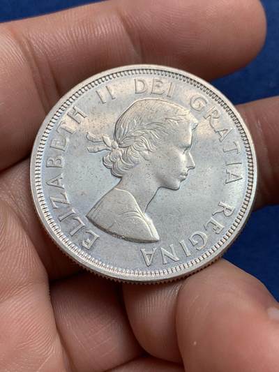 《竞宝斋》第429场 周日，周一，周二 3场连拍 （全场包邮） 加拿大1964年伊丽莎白二世女王头像夏洛特会议召开100周年1元纪念银币