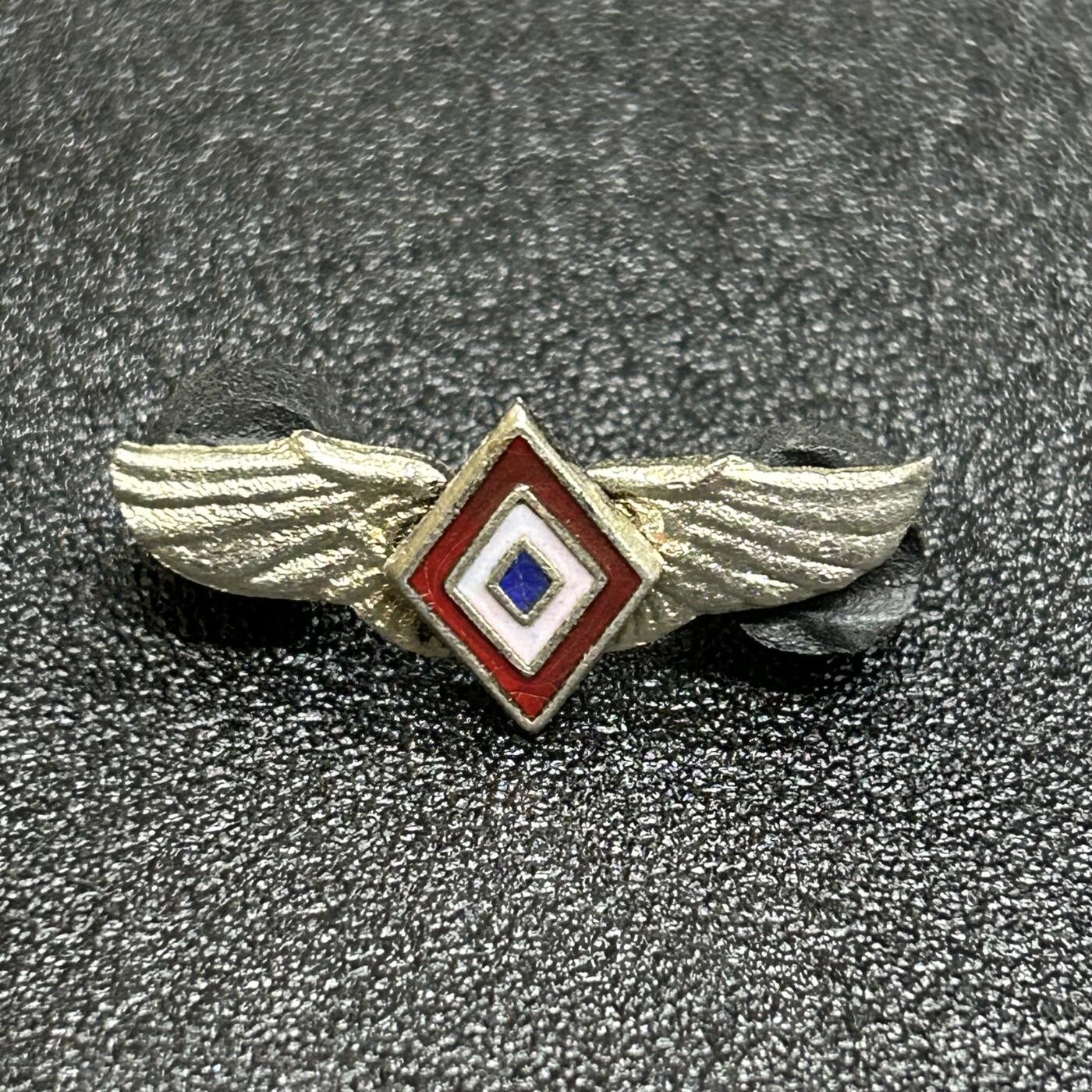 西秦中古拍卖第六十三期 菲律宾航空兵飞行证章 菱形