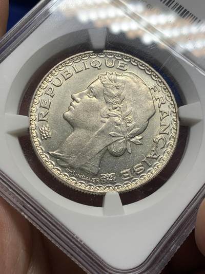 《竞宝斋》第429场 周日，周一，周二 3场连拍 （全场包邮） NGC MS63 法属印支1931年“最后的坐洋”1皮阿斯特银币 状态佳