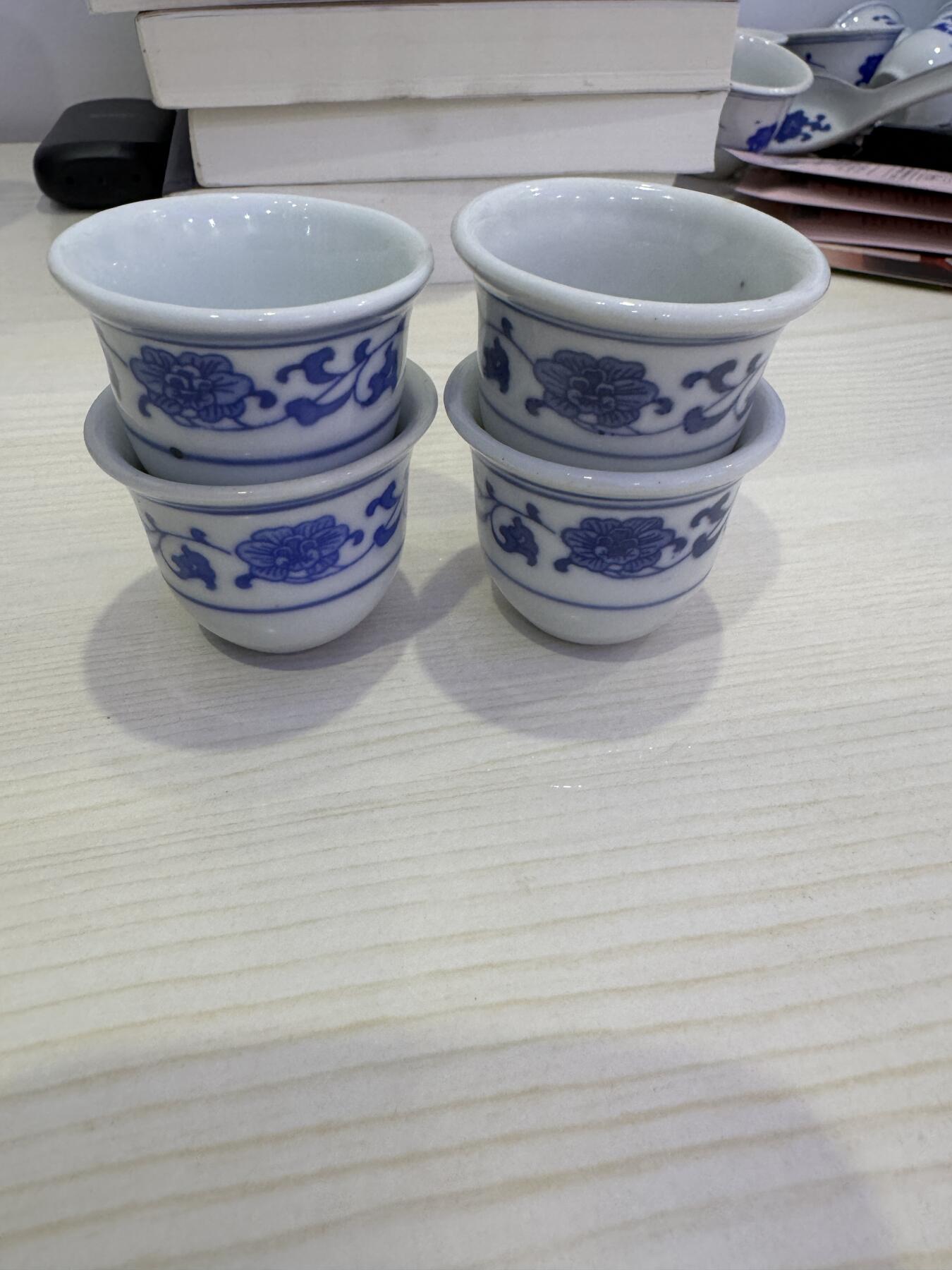 景德镇青花小瓷杯