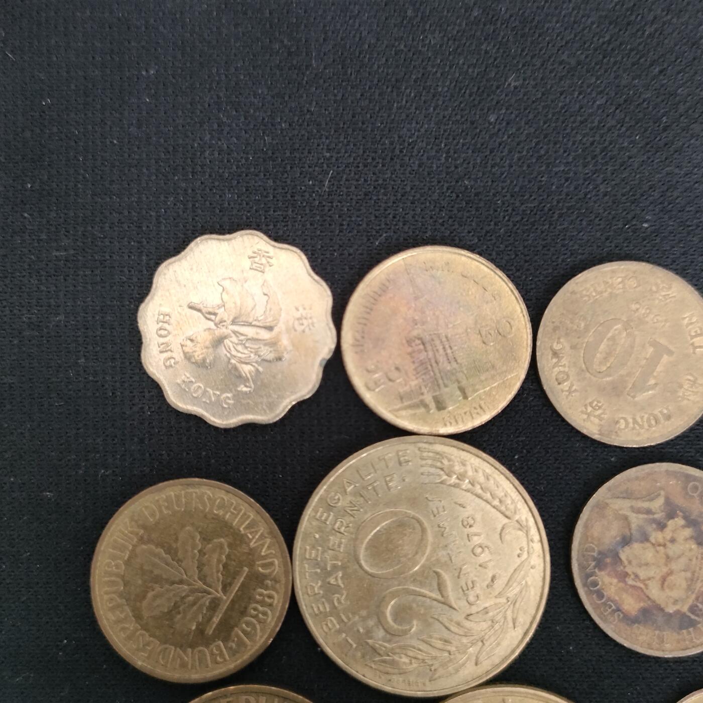 猩哥外币小铺➨【第197场】 硬币9个