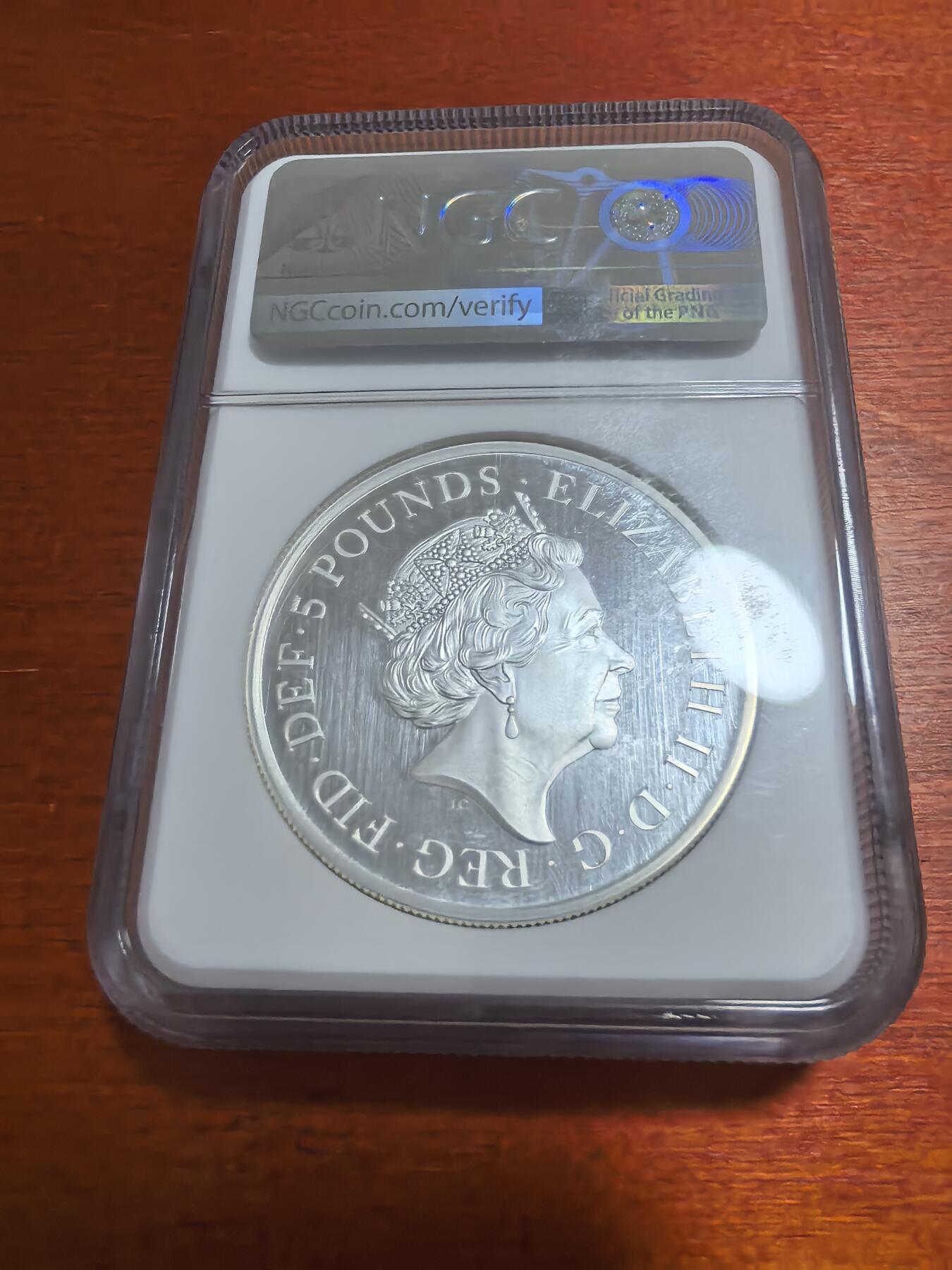 长老汇蛇年精选第六十四场拍卖 2021英国不列颠女神5英镑精制银币，2盎司999银，NGC PF69，550枚，首日标