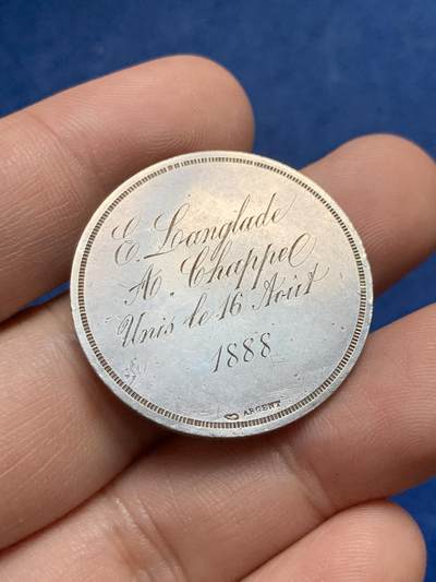 《竞宝斋》第429场 周日，周一，周二 3场连拍 （全场包邮） 名家Alphée Dubois作1888年法国三天使婚礼银章 丰饶角银  罕见品种 银标在背面 14.05克 31.2