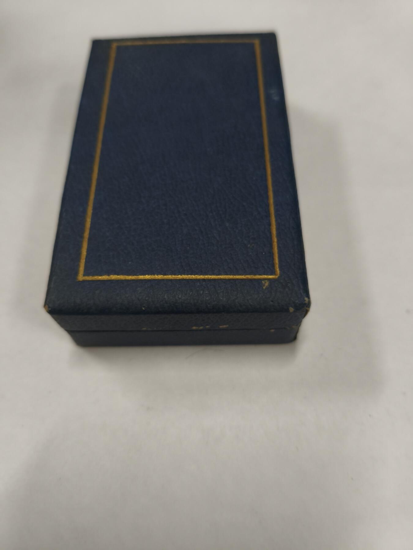 韵星假日拍卖第二十八期 -- Rimey Holidays Auction 28