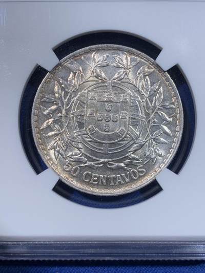 《竞宝斋》第429场 周日，周一，周二 3场连拍 （全场包邮） NGC MS61 葡萄牙 1916年 50分 女神像银币 前后带点彩