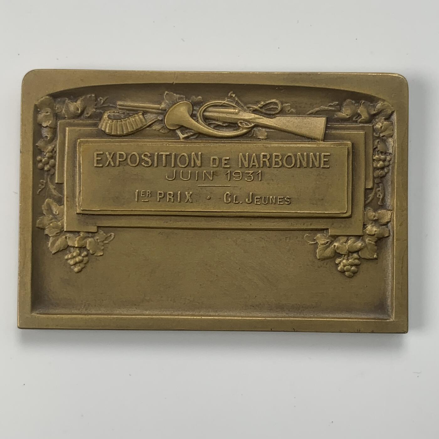 掌中浮雕-藏着的欧洲第038场 1931年法国宠物展纪念铜章，40*60mm，62g，原纸盒破损