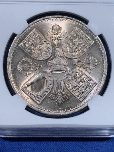《竞宝斋》第429场 周日，周一，周二 3场连拍 （全场包邮） NGC MS64 英国1953年伊丽莎白二世登基克朗型纪念币