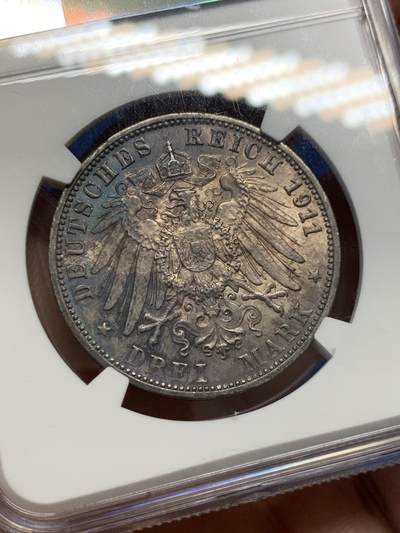 《竞宝斋》第429场 周日，周一，周二 3场连拍 （全场包邮） NGC MS63 德国1911年符腾堡王国威廉二世国王银婚3马克银币，原汁原味老包浆，味道币味道足，状态佳。