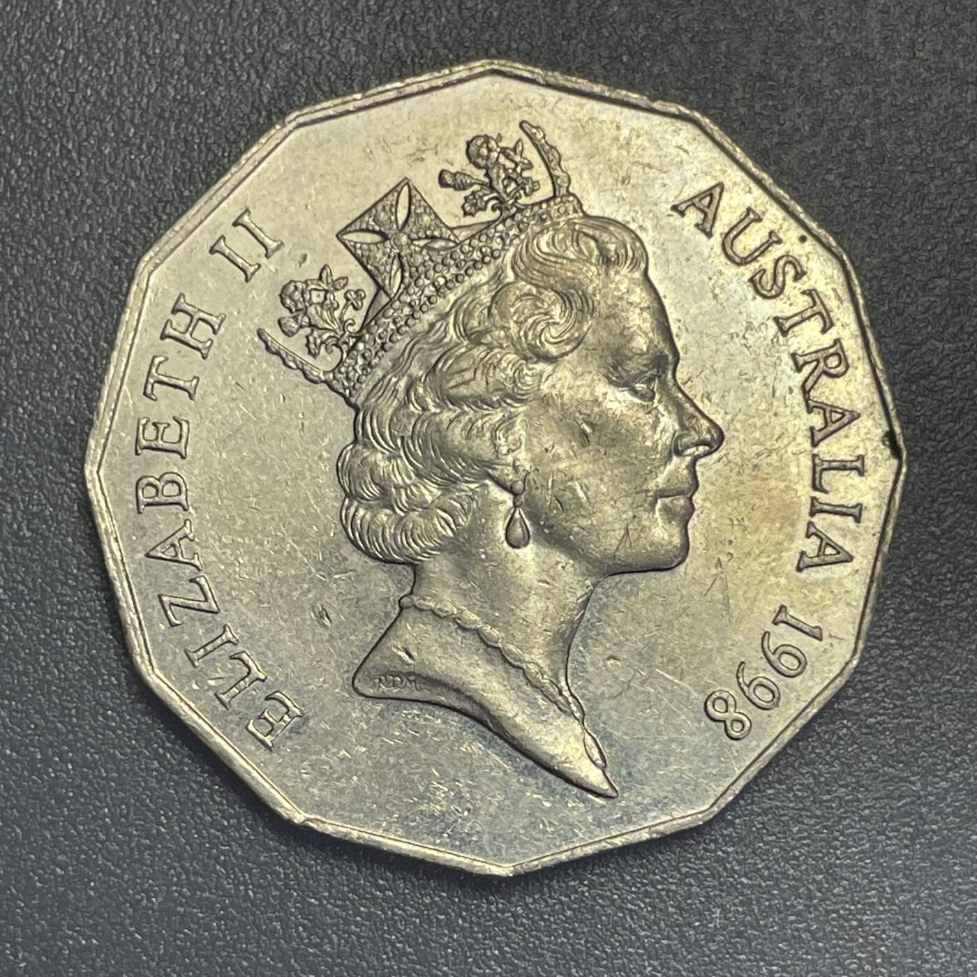回流1019 澳大利亚🇦🇺1998年50分发现巴士海峡200周年12边形纪念币