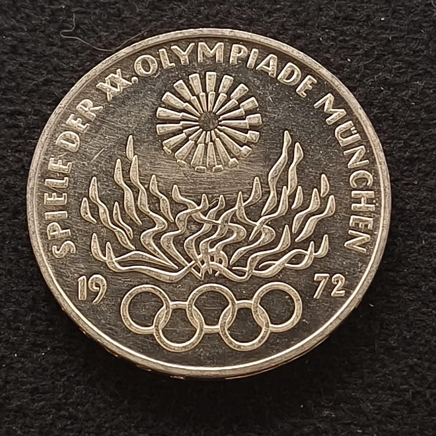 【全场包邮】纯粹捡漏拍471场（免费代拍第8场） 德国联邦德国1972年10马克慕尼黑奥运会精制（32.5毫米15.5克）纪念银币-火焰