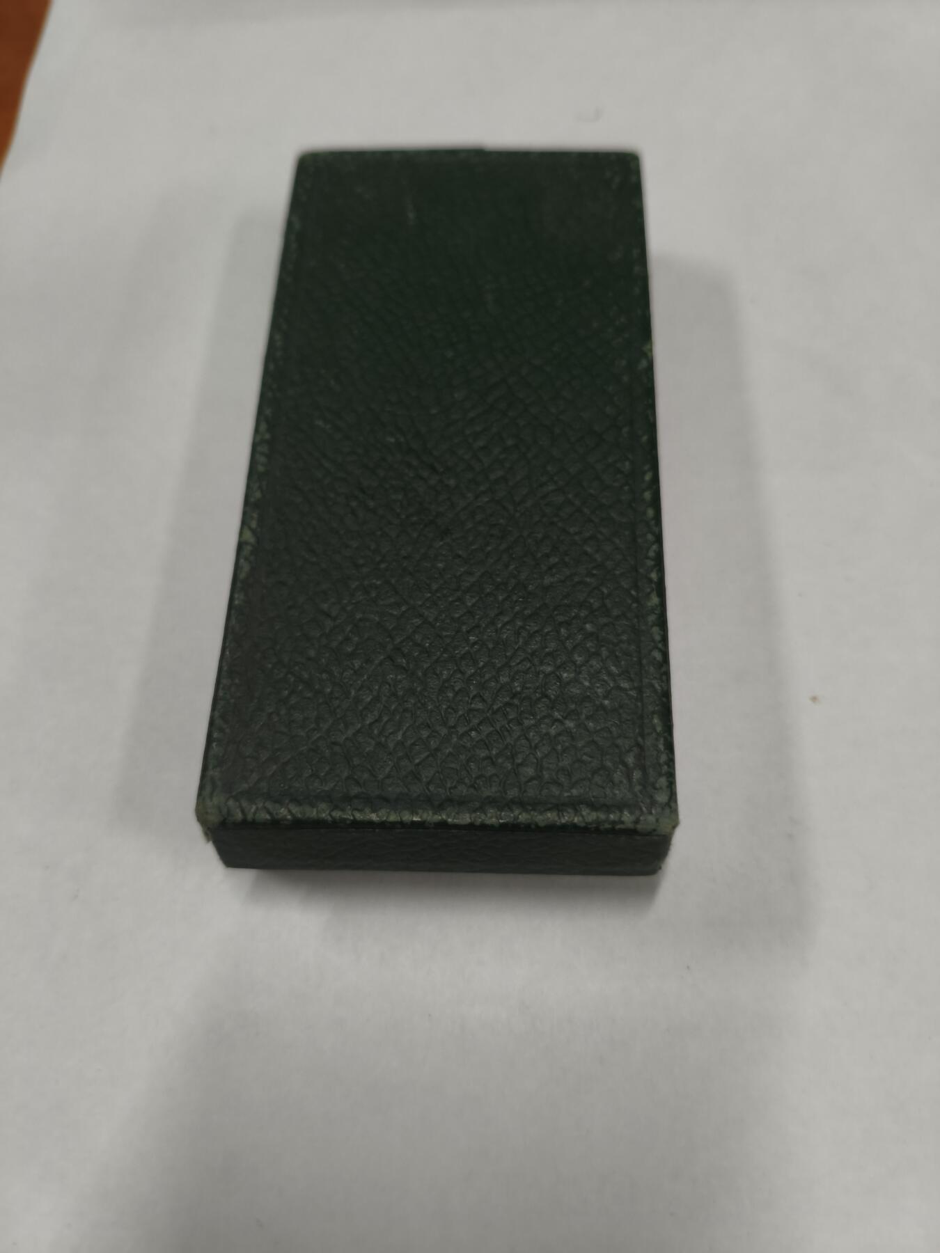 韵星假日拍卖第二十八期 -- Rimey Holidays Auction 28