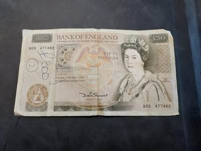 博彦收藏 10月29日 8点钱币专场 - 英国旧版50镑流通品 有字迹