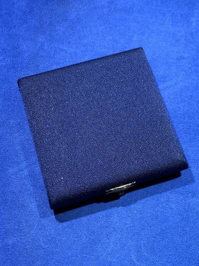 《竞宝斋》第429场 周日，周一，周二 3场连拍 （全场包邮） 1997年意大利国旗200周年纪念10000里拉精制银币 原盒带证书