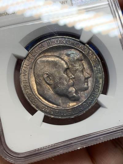 《竞宝斋》第429场 周日，周一，周二 3场连拍 （全场包邮） NGC MS63 德国1911年符腾堡王国威廉二世国王银婚3马克银币，原汁原味老包浆，味道币味道足，状态佳。