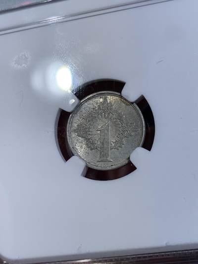 《竞宝斋》第429场 周日，周一，周二 3场连拍 （全场包邮） 珍惜品种 NGC MS62 日占 荷属东印度群岛 1943年 木偶头 1s 铝币 因为战争形式 无法从大阪运往东印度群岛 均未在东印度群岛发行 几乎所有的都已遗失或在造币厂重新熔化