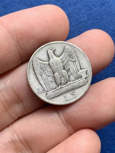 《竞宝斋》第429场 周日，周一，周二 3场连拍 （全场包邮） 意大利1927年5里拉银币 流通好品