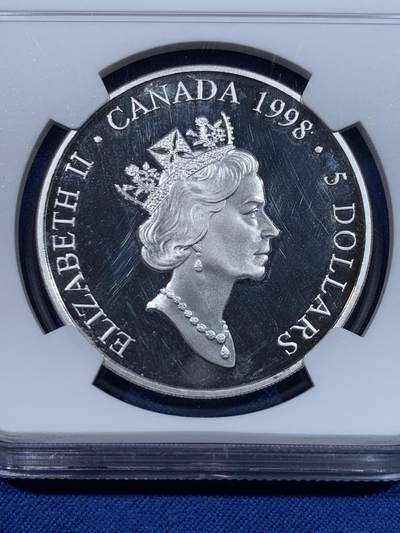 《竞宝斋》第429场 周日，周一，周二 3场连拍 （全场包邮） NGC PF65UC 加拿大1998年白求恩到达中国60周年5元精制纪念银币 31.39克 9999银