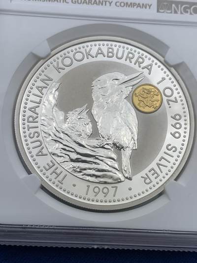 《竞宝斋》第429场 周日，周一，周二 3场连拍 （全场包邮） NGC MS69 澳大利亚1997年1元银币 1盎司翠鸟纯银银币 镶嵌0.5g龙金印