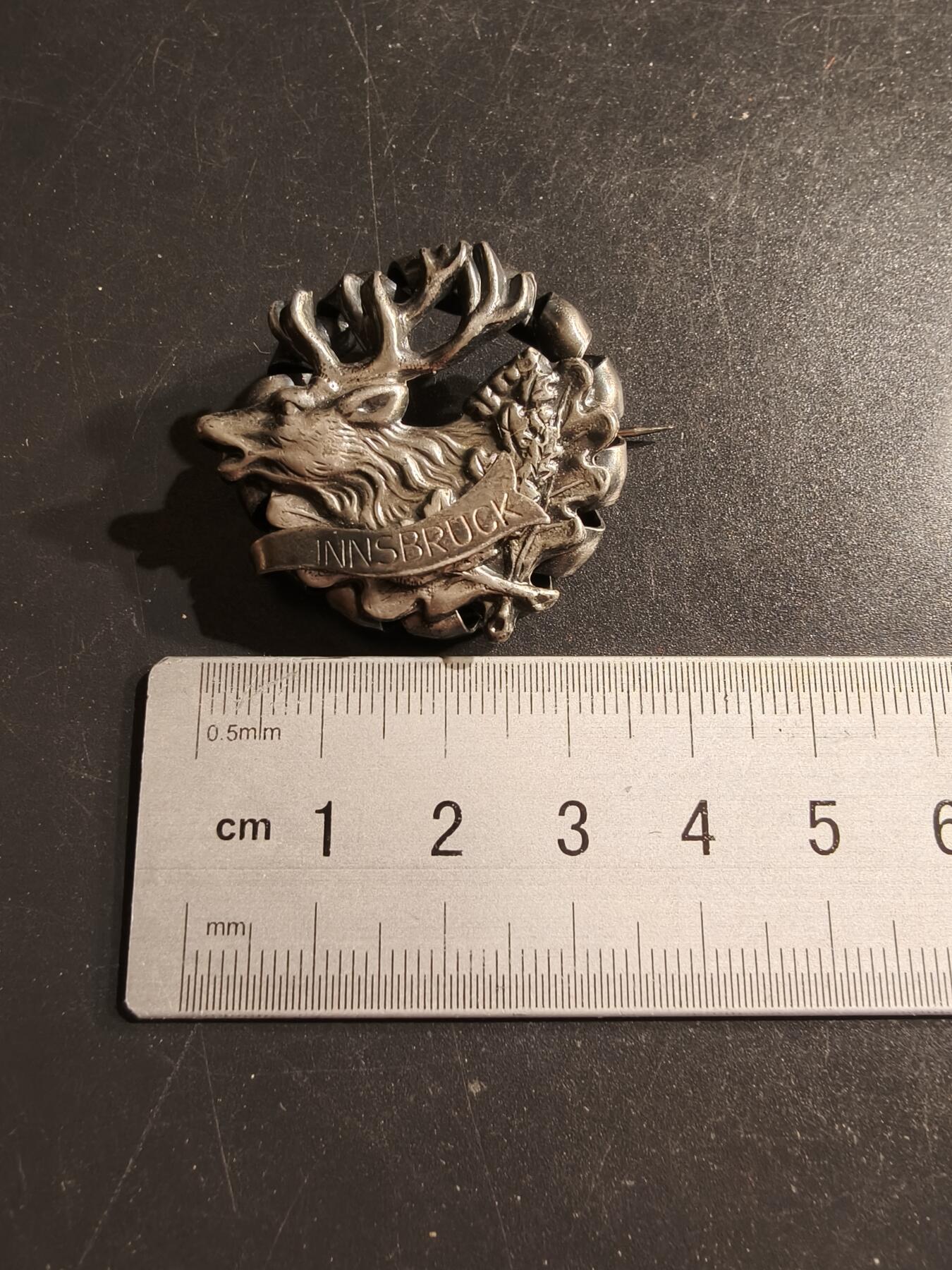 老王徽章第157期 奥地利因斯布鲁克狩猎协会证章    35mm