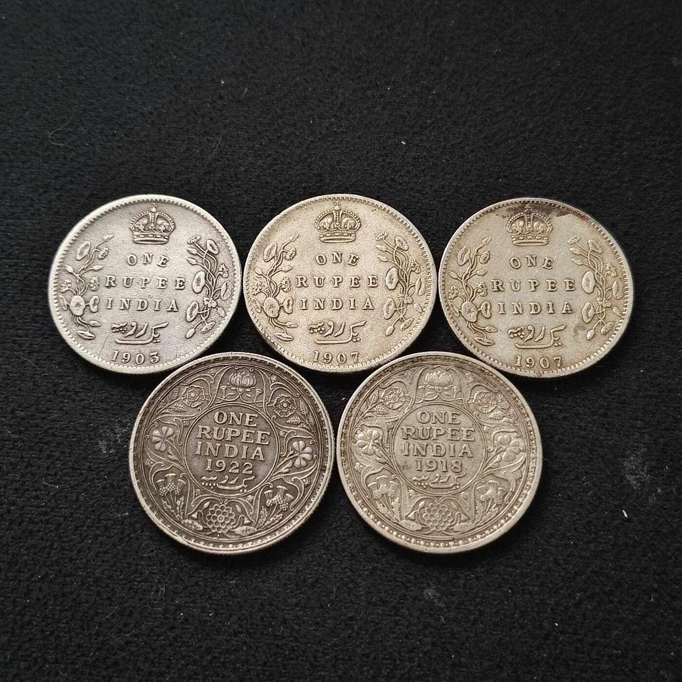 【全场包邮】纯粹捡漏拍471场（免费代拍第8场） 【批量】英属印度各年份1卢比（30.5毫米11.66克）银币5枚一组-含爱德华七世3枚+乔治五世2枚