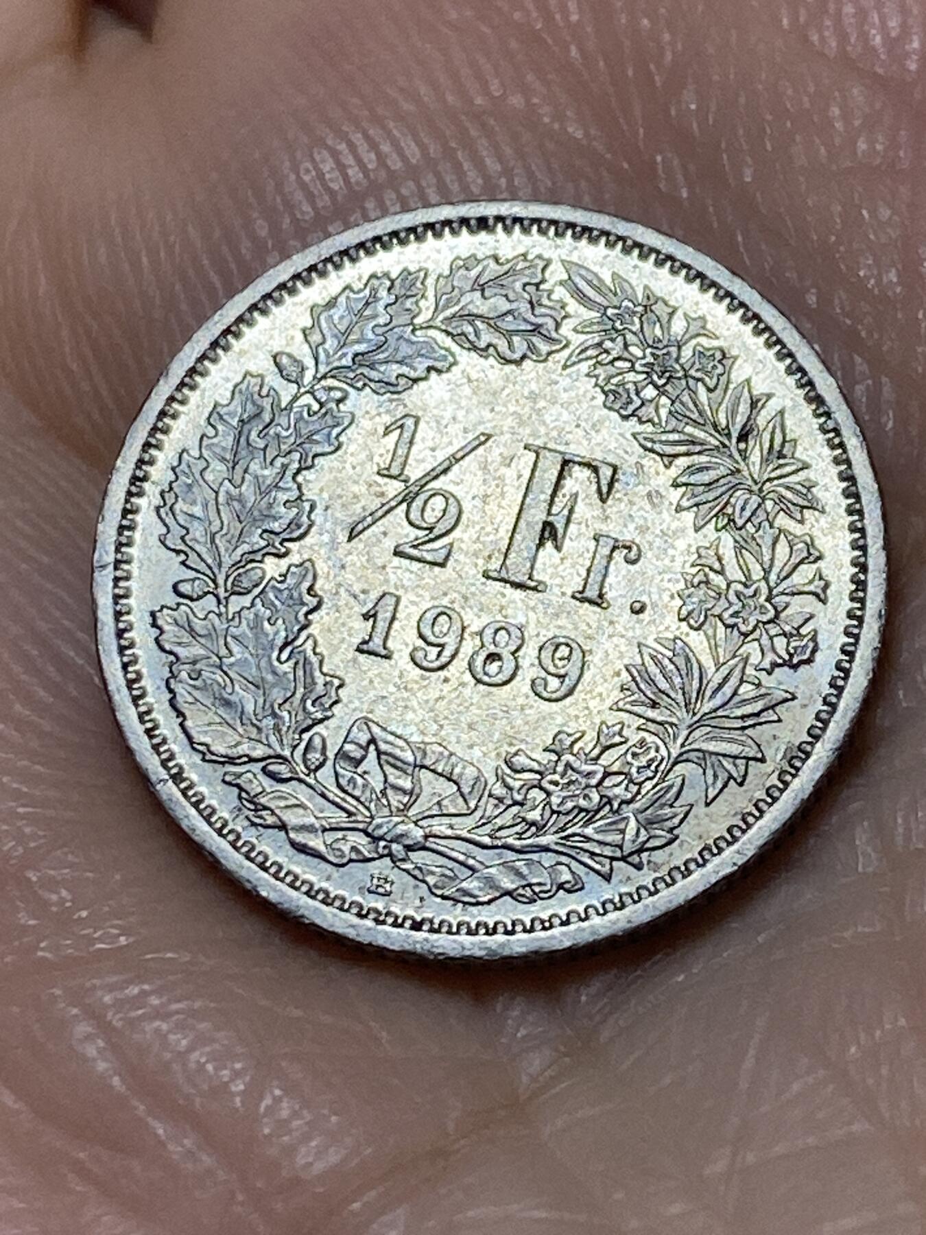 2025年第一百一十三场(总第一百三十九场）瑞士辅币专场(免佣金) 瑞士🇨🇭1989年1/2法郎(第五版，B标伯尔尼造)