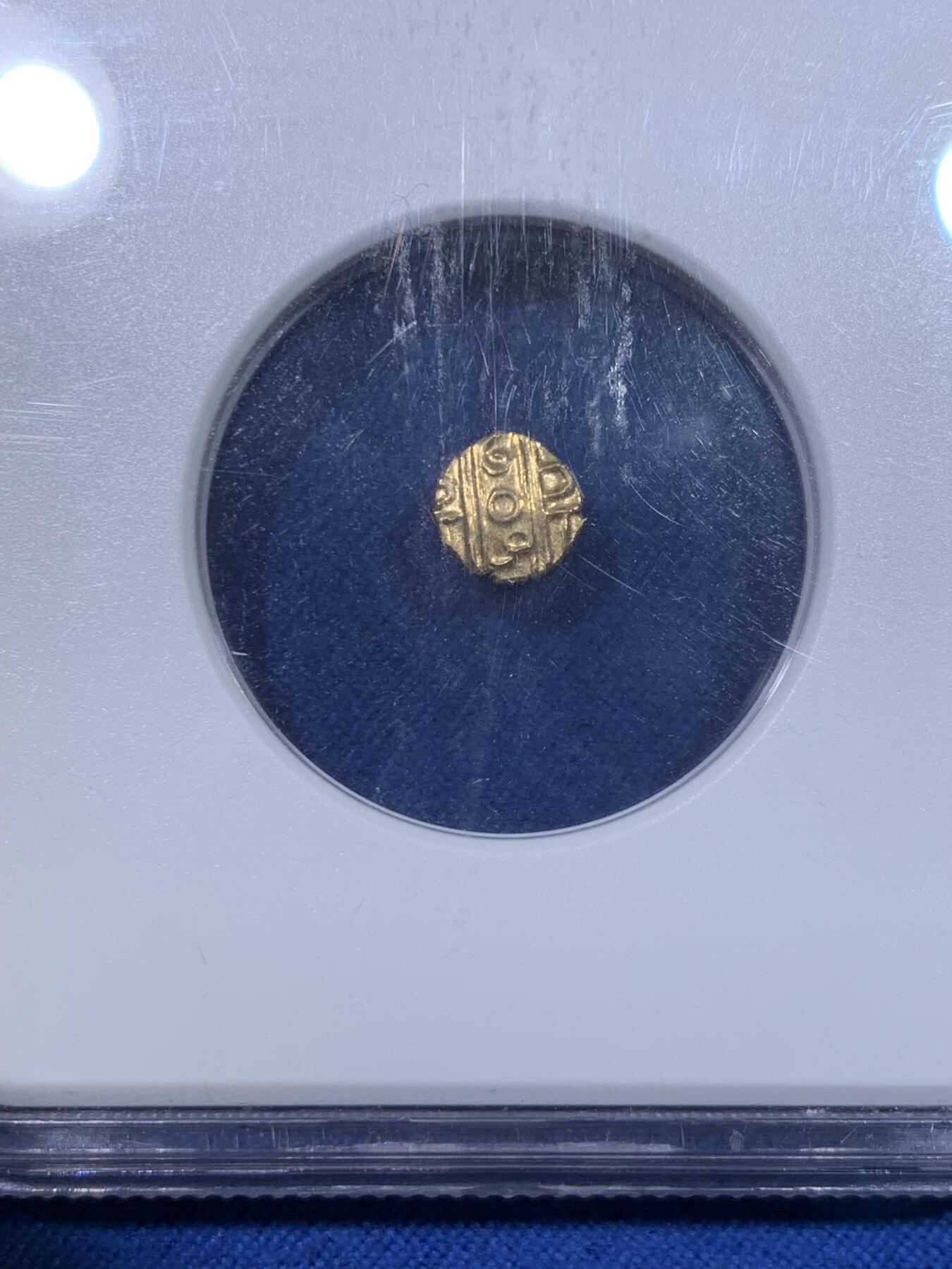 《竞宝斋》第429场 周日，周一，周二 3场连拍 （全场包邮） NGC MS63 印度 迈索尔王国 1638-1812年 1F 金币 南印度经典货币形态 毗湿奴神像 外拍上涨品种