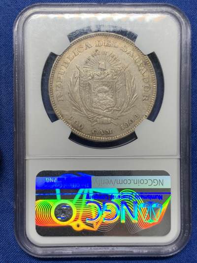 《竞宝斋》第429场 周日，周一，周二 3场连拍 （全场包邮） NGC AU 萨尔瓦多 1908年 1比索银币 包浆自然 味道好 光度也不错