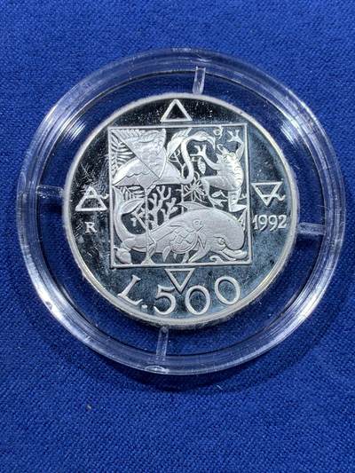 《竞宝斋》第429场 周日，周一，周二 3场连拍 （全场包邮） 意大利1992年花神500里拉精制银币 原盒证书