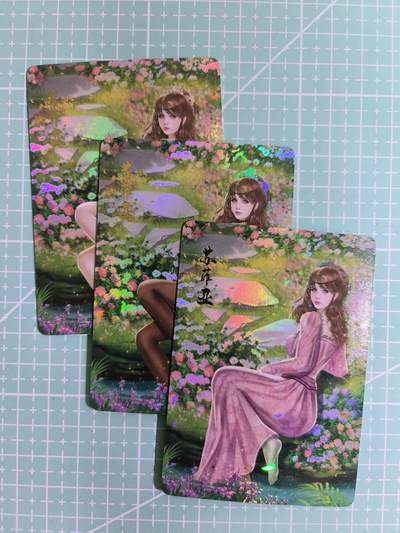 C先生卡牌 第14期 《神州百花谱》《Art系列》《人间传》持续收拍品中... - 【彩闪】卡颜月色《金庸群芳录》苏菲亚 三渐变(第三张艺术)