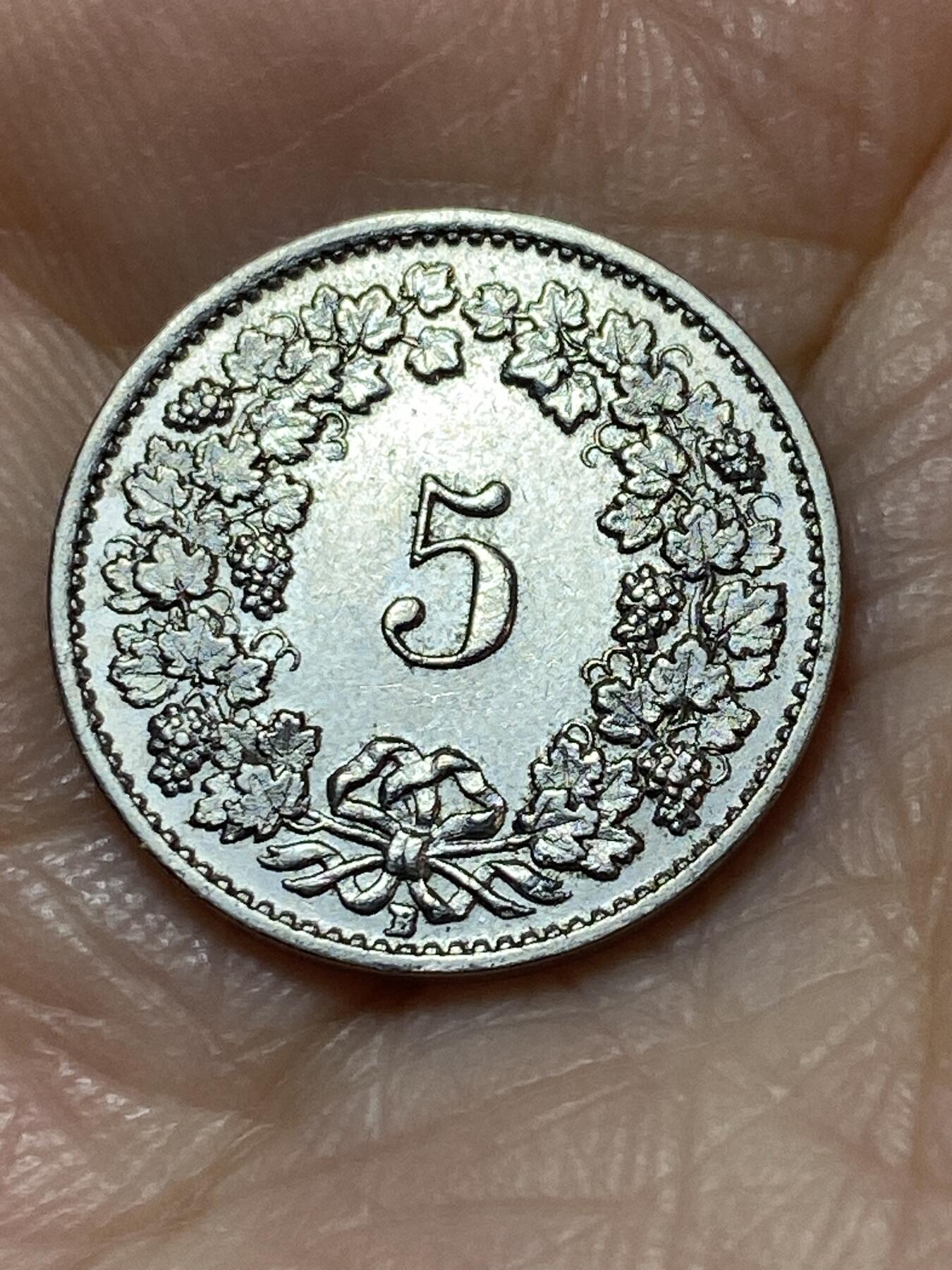 2025年第一百一十三场(总第一百三十九场）瑞士辅币专场(免佣金) 少见版本–瑞士🇨🇭1933年5分(第四版，B标伯尔尼造)