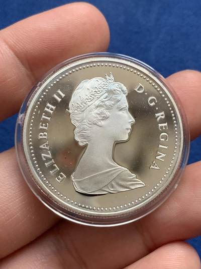 《竞宝斋》第429场 周日，周一，周二 3场连拍 （全场包邮） 加拿大1984年多伦多建城150周年纪念1加元精制银币