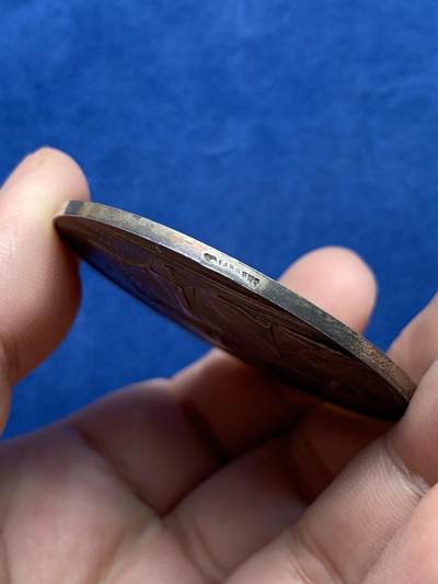 《竞宝斋》第430场 周日，周一，周二 3场连拍 （全场包邮） 法国1913年工商业联合会银章 丰饶角1银标 54.3克 49.8mm