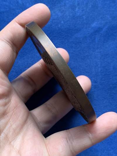 《竞宝斋》第430场 周日，周一，周二 3场连拍 （全场包邮） 法吉奥拉城堡主楼铜章 大规格高浮雕217.6克 79.5mm