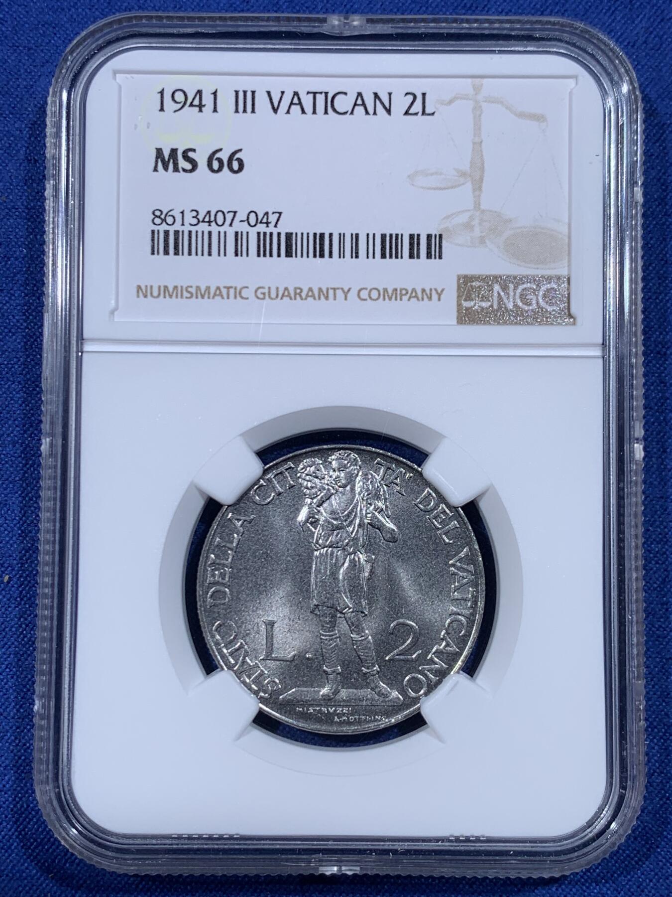 《竞宝斋》第430场 周日，周一，周二 3场连拍 （全场包邮） NGC MS66 梵蒂冈1941年2里拉 扛羊 车轮光状态 高分漂亮！