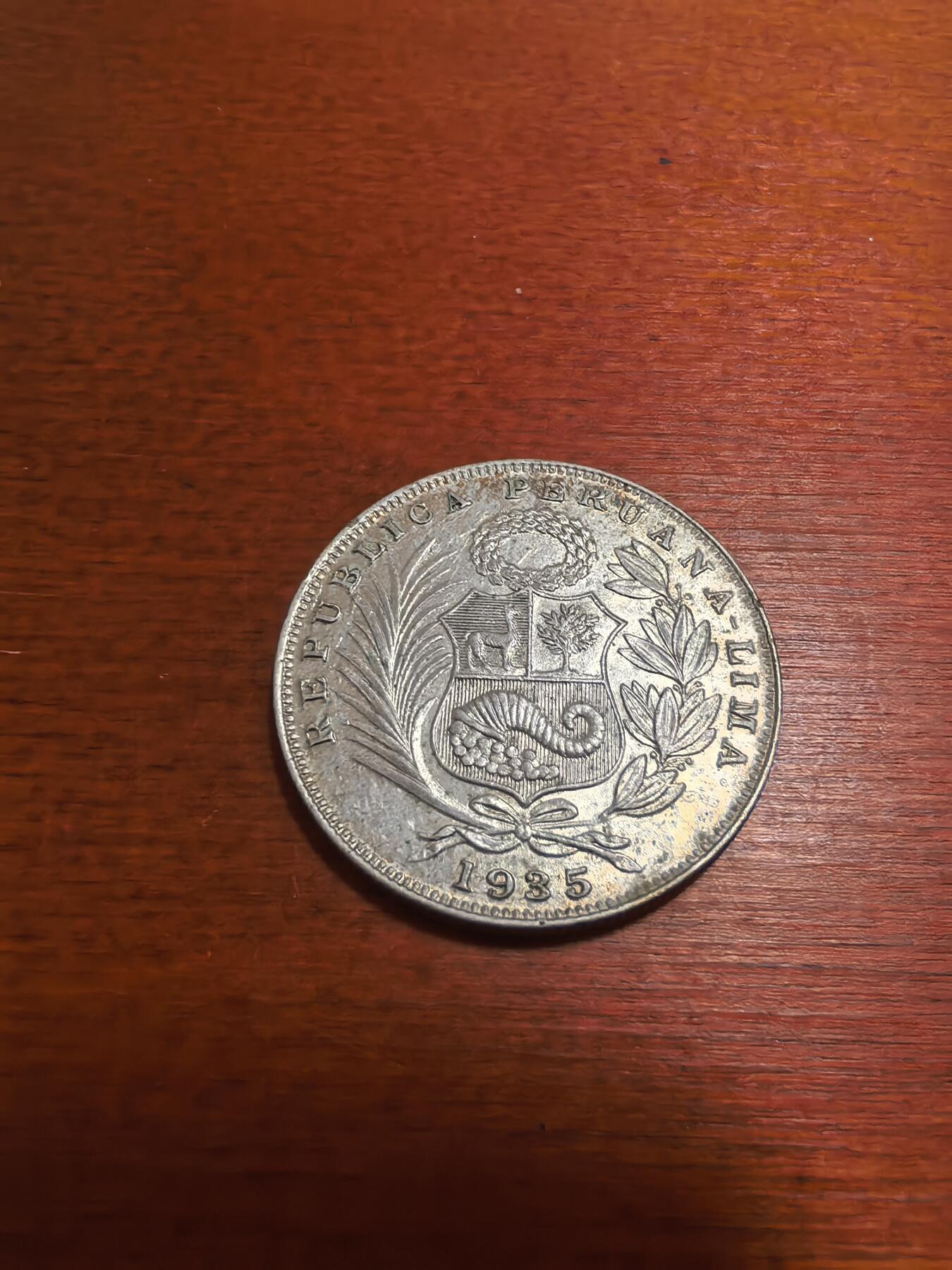 长老汇蛇年精选第六十五场拍卖 1935秘鲁女神坐像1/2索尔银币，12.5克500银，未流通品